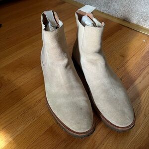 New Republic Chelsea Boots Size US 9 EU 42